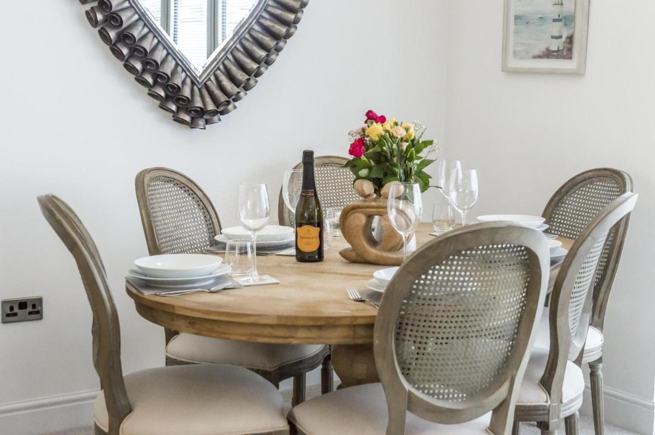 Milford Street - 5 Bedroom Luxurious Holiday Home - Saundersfoot Eksteriør billede