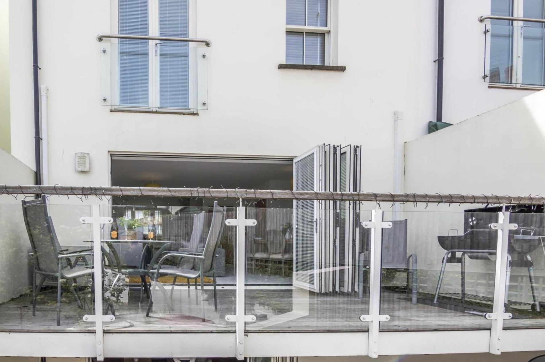 Milford Street - 5 Bedroom Luxurious Holiday Home - Saundersfoot Eksteriør billede